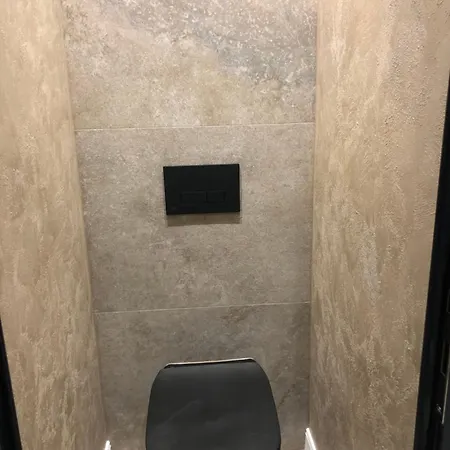 Stylish 2bdr Gramada, Free Parking София